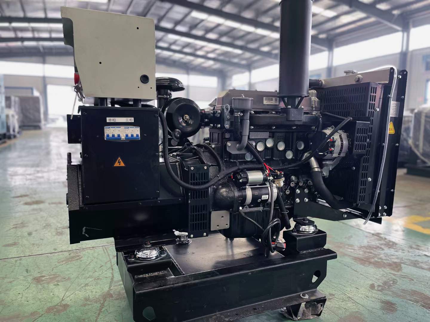 昆玉如何降低电感性负载对发电机的影响？