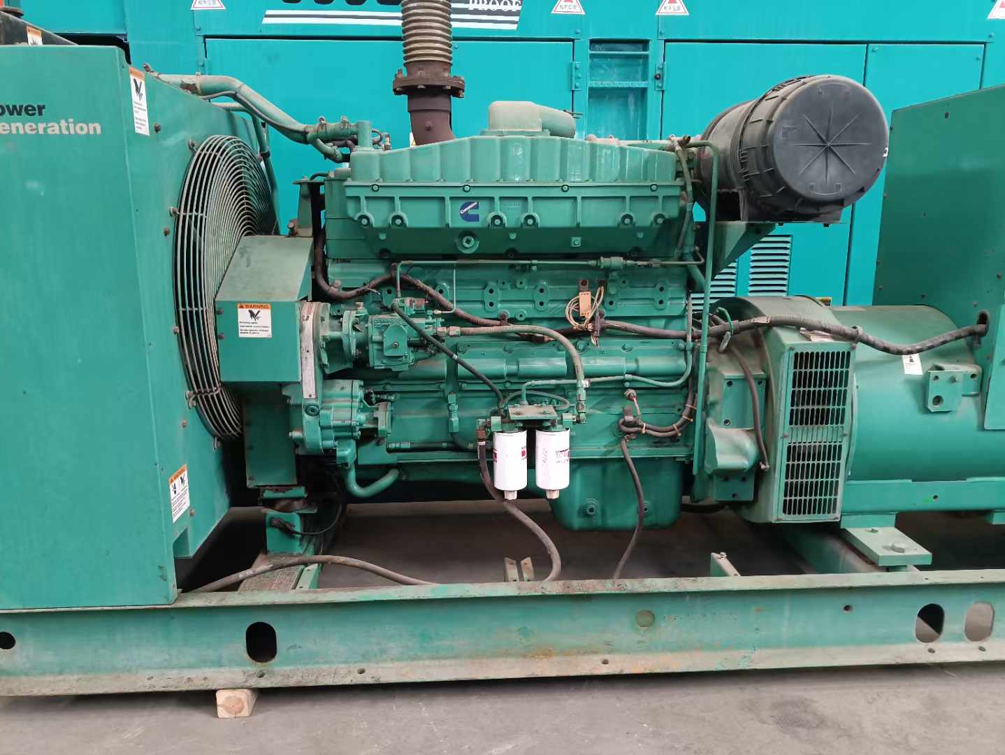 昆玉过载会对 600kW 柴油发电机组造成哪些损害？