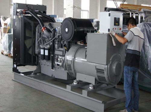 昆玉柴油发电机组和储能设备配合使用的案例