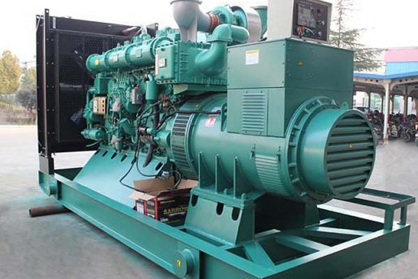 昆玉工厂发电机应急发电中如何优化燃油储备管理？